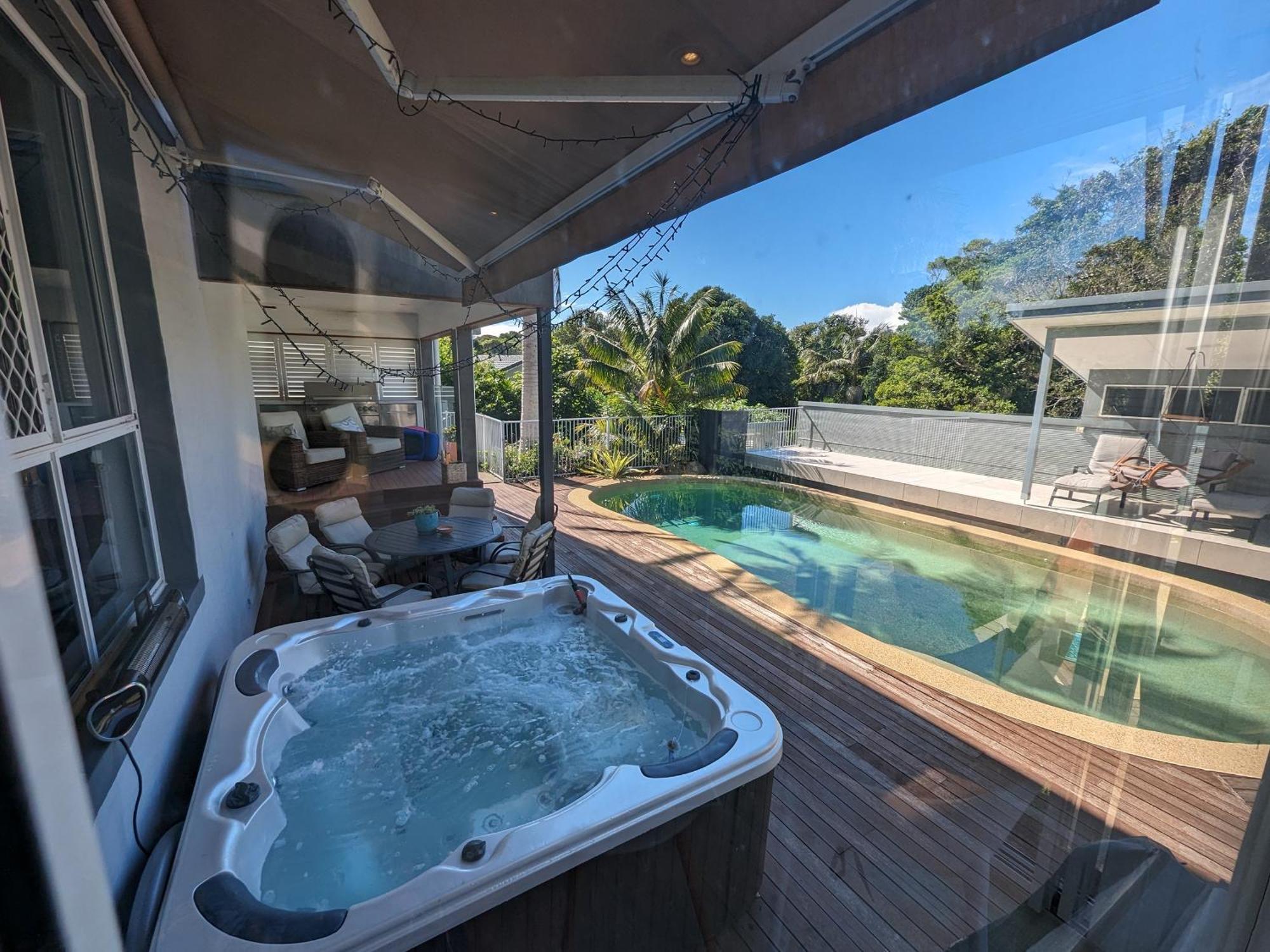 Ferienwohnung Phoenix Oasis, Family And Pet Friendly, With Private Pool And Spa Port Macquarie Exterior foto