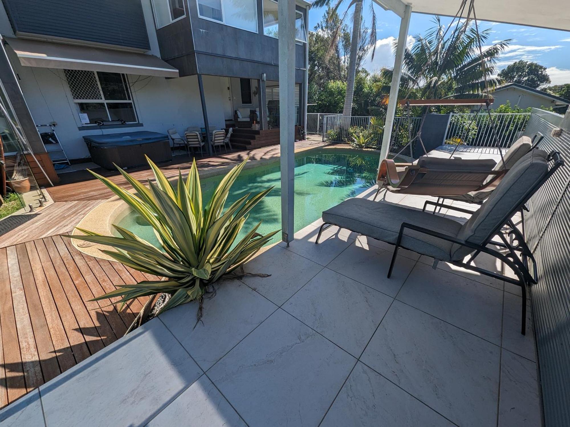 Ferienwohnung Phoenix Oasis, Family And Pet Friendly, With Private Pool And Spa Port Macquarie Exterior foto